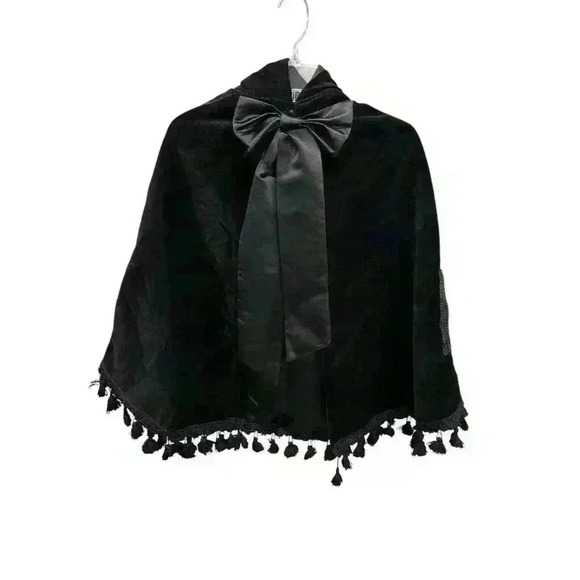 Elebini Girls Size 10 Hooded Velvet Poncho with Tassels & Black Bow Tie Closure - Picture 1 of 8